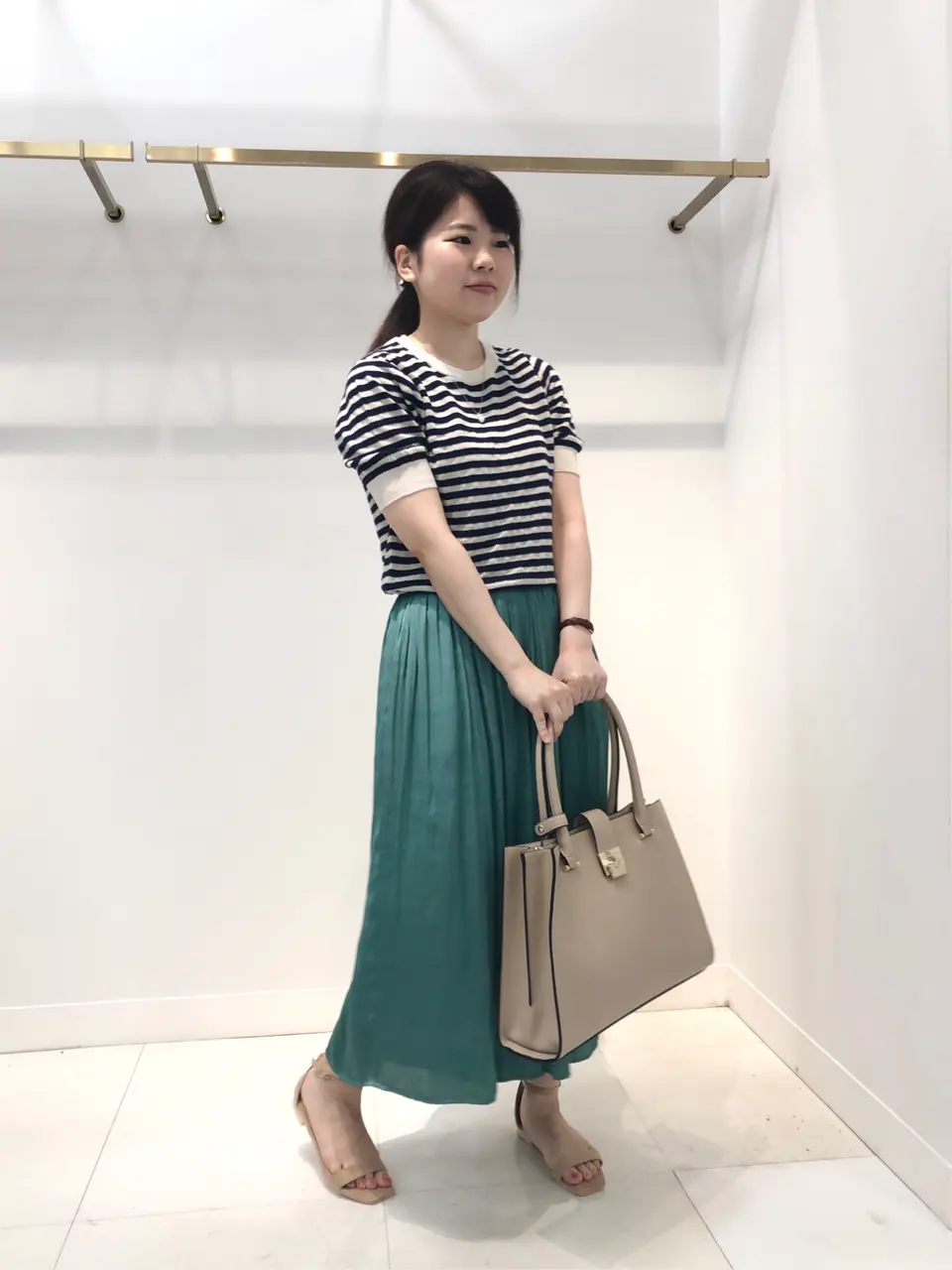 組曲 茂木 コーディネート画像