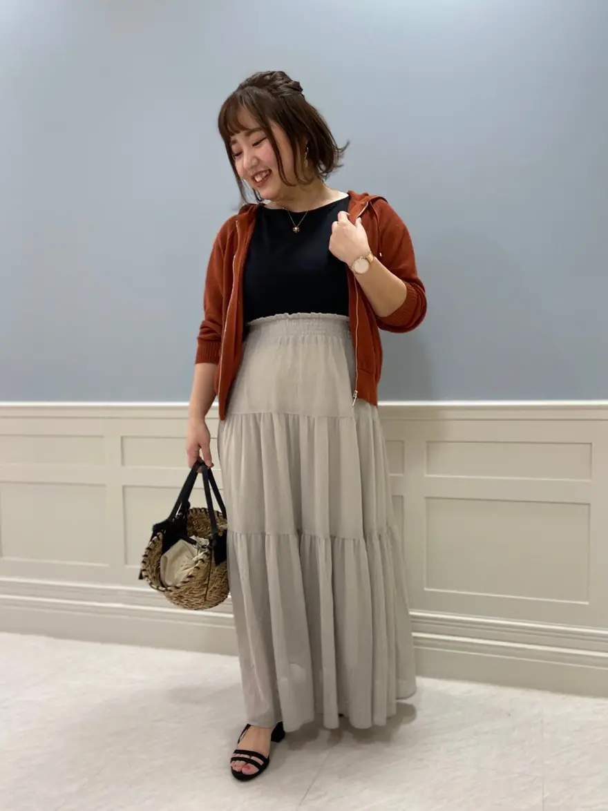 組曲 KATO コーディネート画像