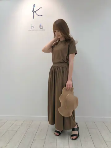 組曲 AI コーディネート画像