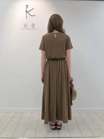 組曲 AI コーディネート画像