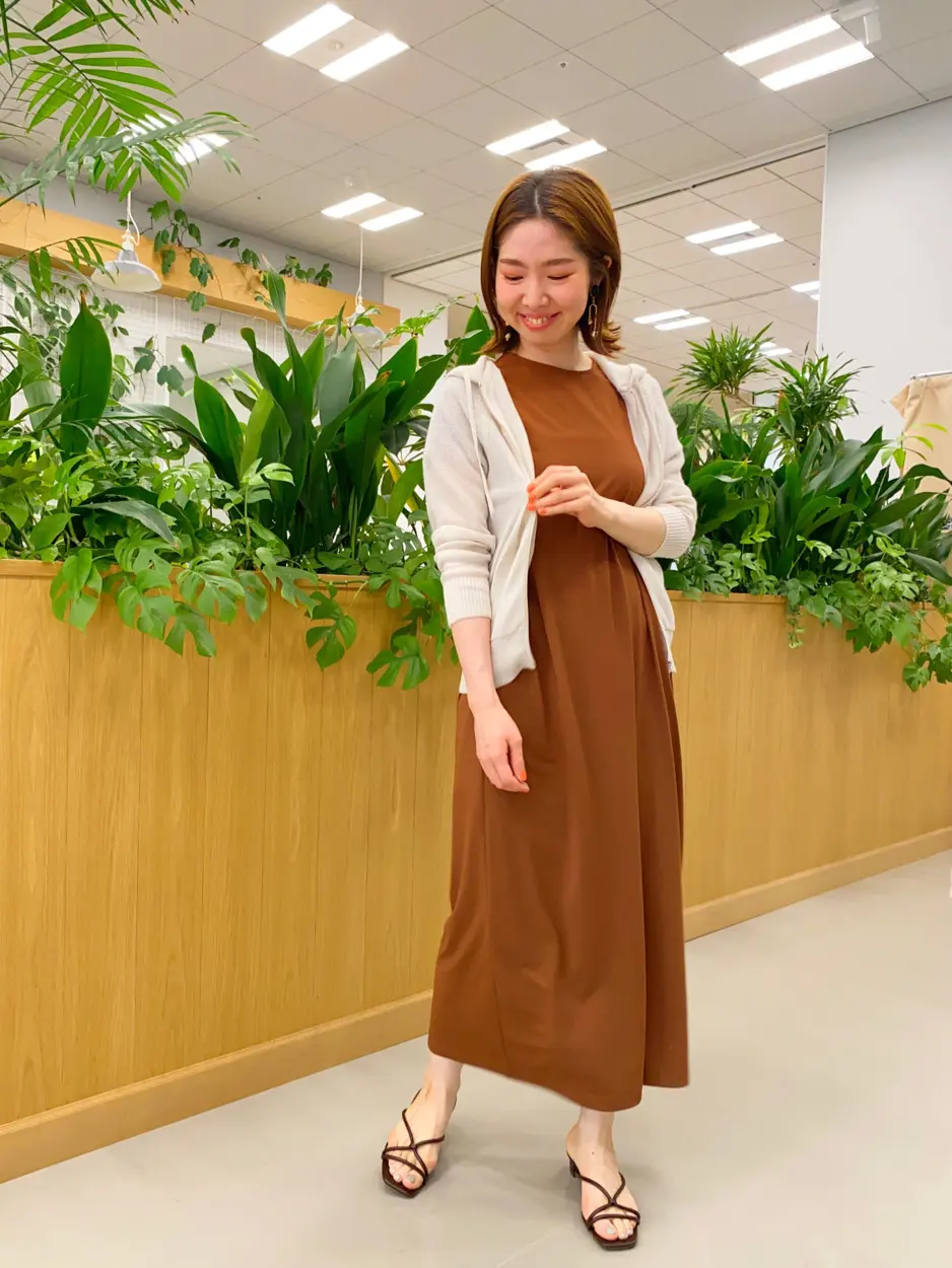 組曲 坂本 コーディネート画像