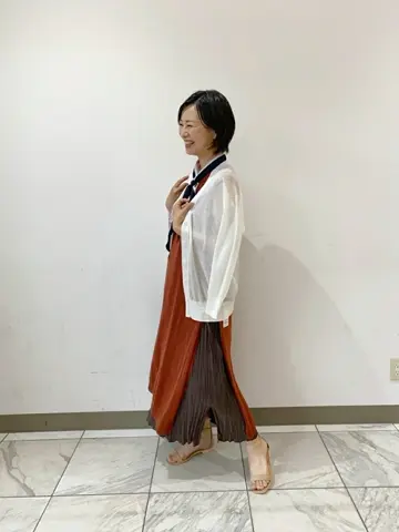 組曲 スタッフ コーディネート画像