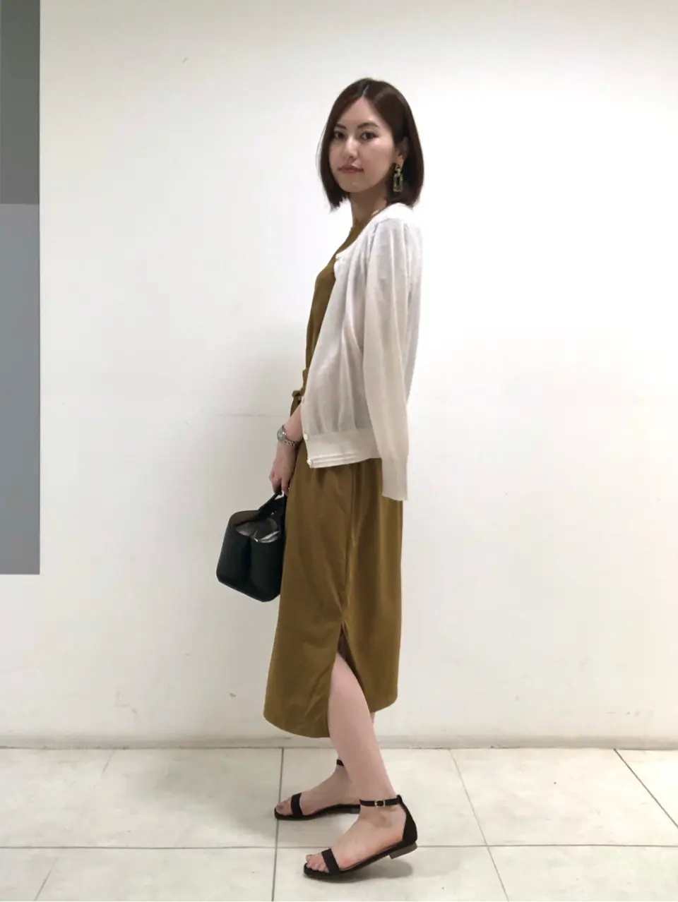 組曲 岩田 コーディネート画像