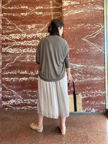 組曲 宮本 コーディネート画像