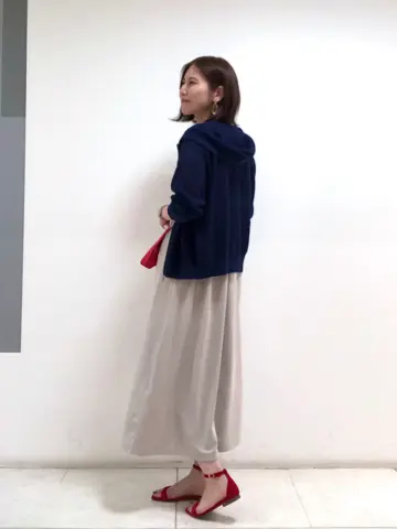 組曲 岩田 コーディネート画像