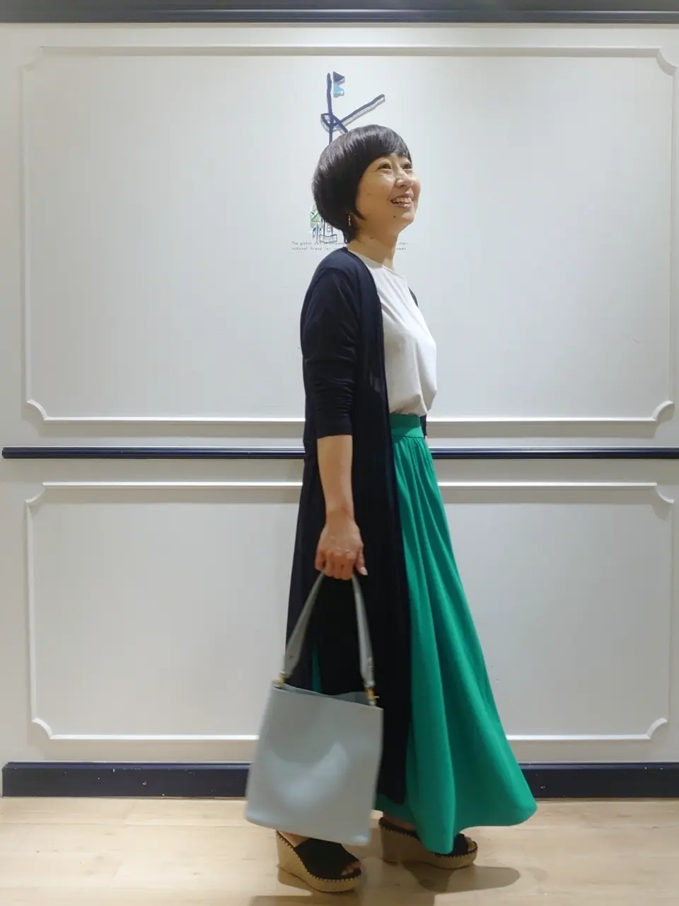 組曲 井上 コーディネート画像