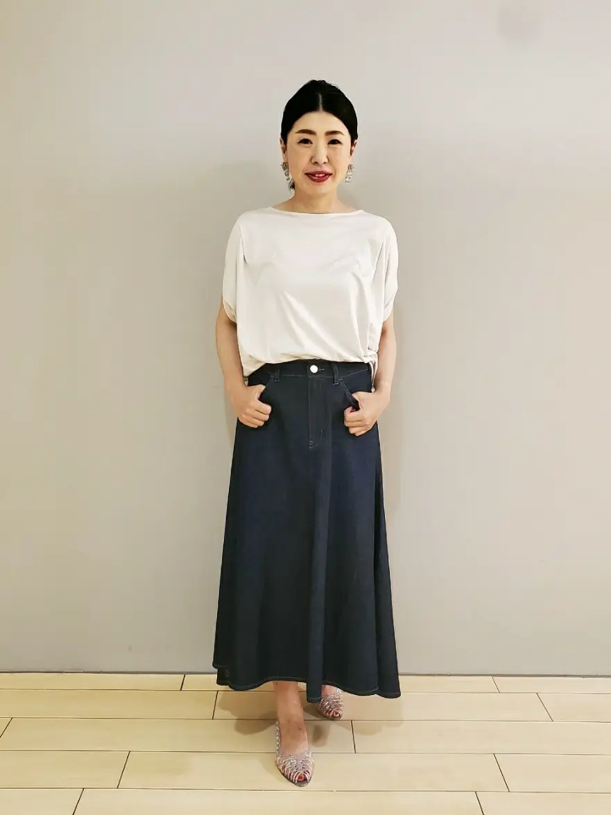  上部 コーディネート画像