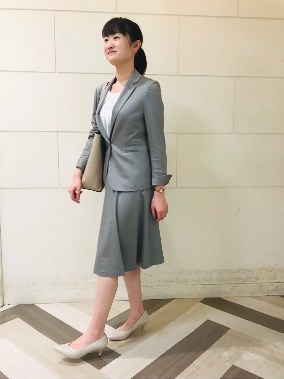 組曲 スタッフ コーディネート画像