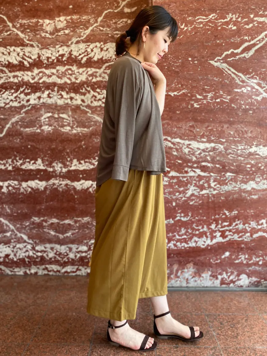 組曲 鈴木 コーディネート画像