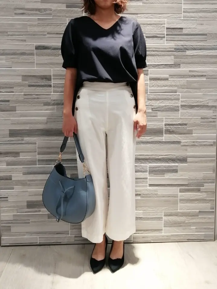 組曲 スタッフ コーディネート画像