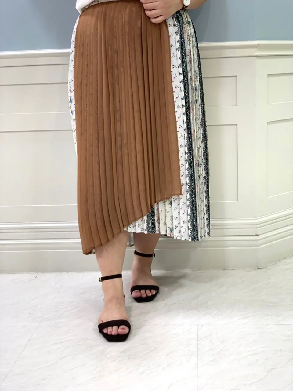 組曲 KATO コーディネート画像