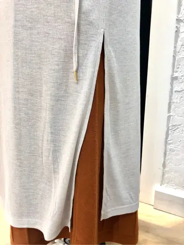 組曲 井上 コーディネート画像