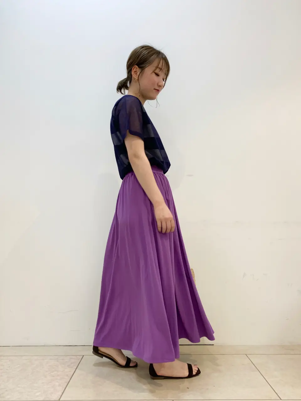 組曲 石井 コーディネート画像