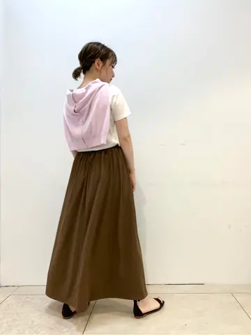 組曲 石井 コーディネート画像