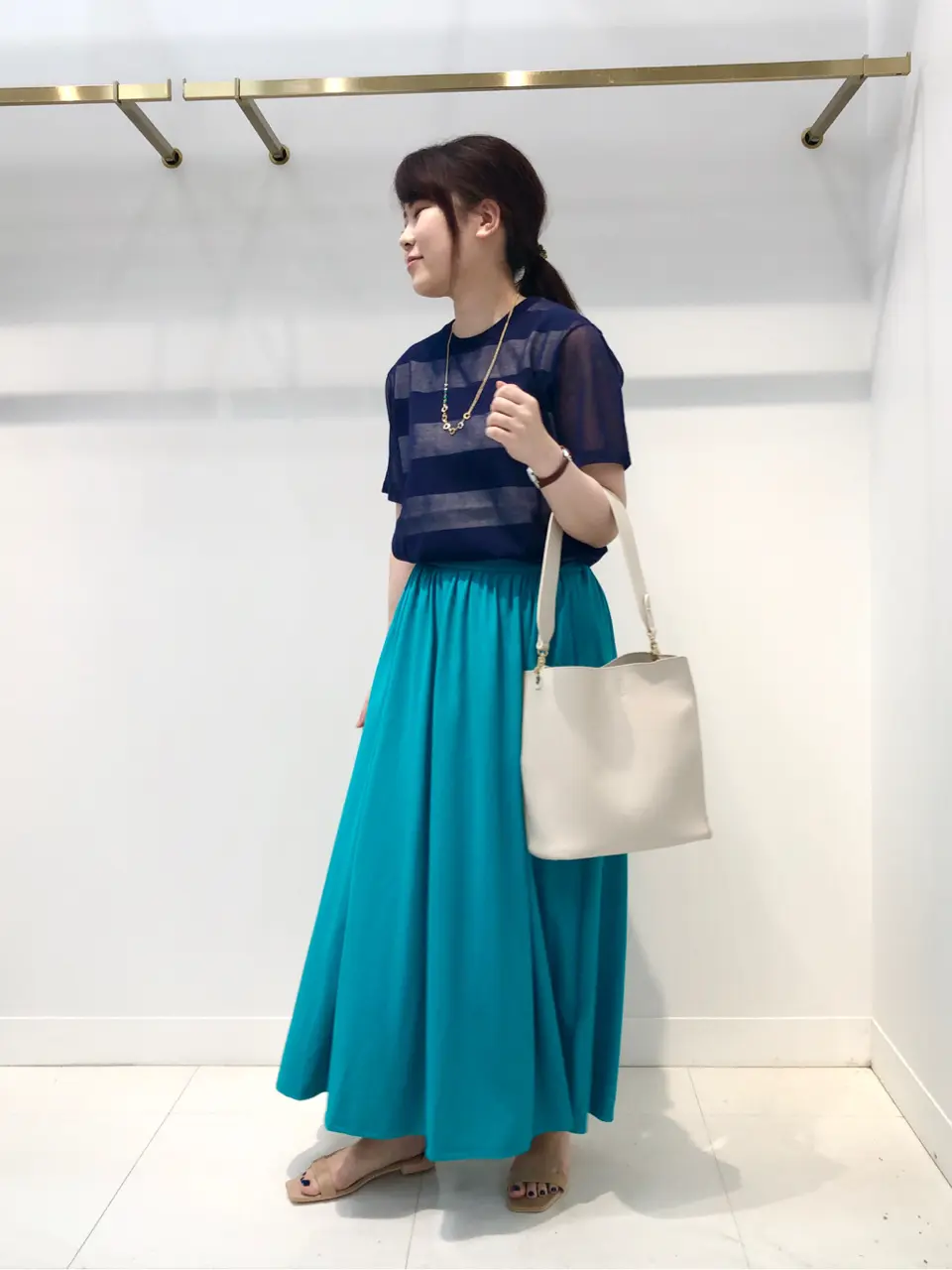 組曲 茂木 コーディネート画像