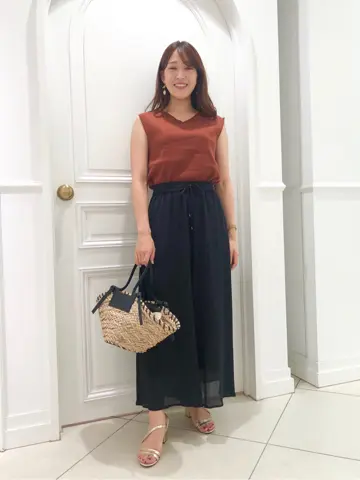 組曲 戸澤 コーディネート画像