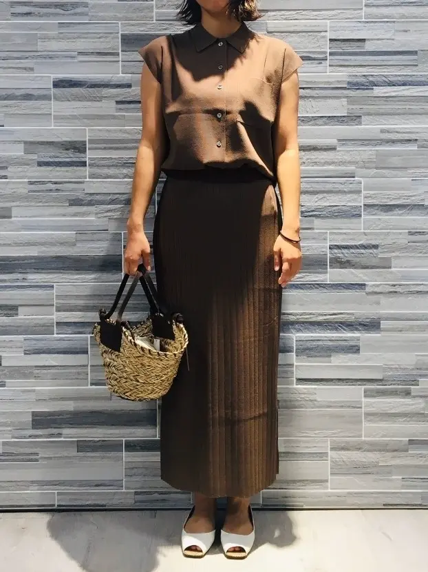 組曲 スタッフ コーディネート画像