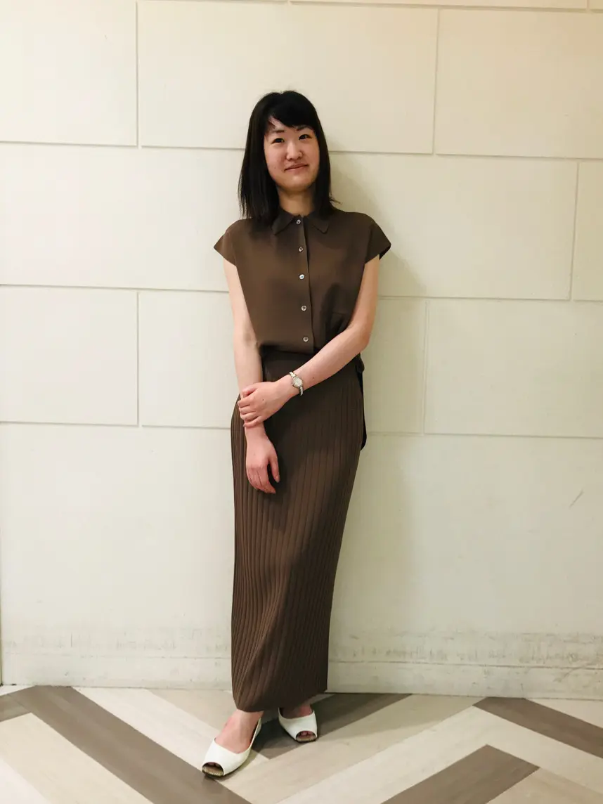 組曲 スタッフ コーディネート画像