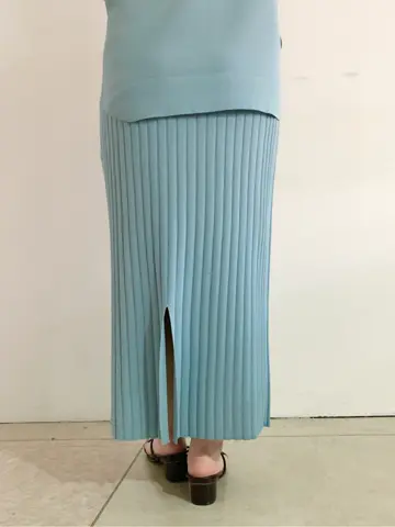 組曲 石井 コーディネート画像