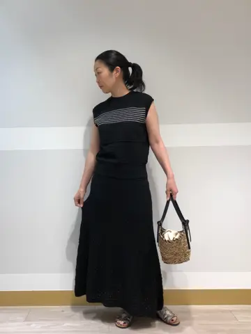 組曲 中野 コーディネート画像