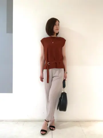 組曲 岩田 コーディネート画像