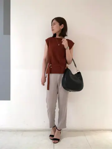 組曲 岩田 コーディネート画像