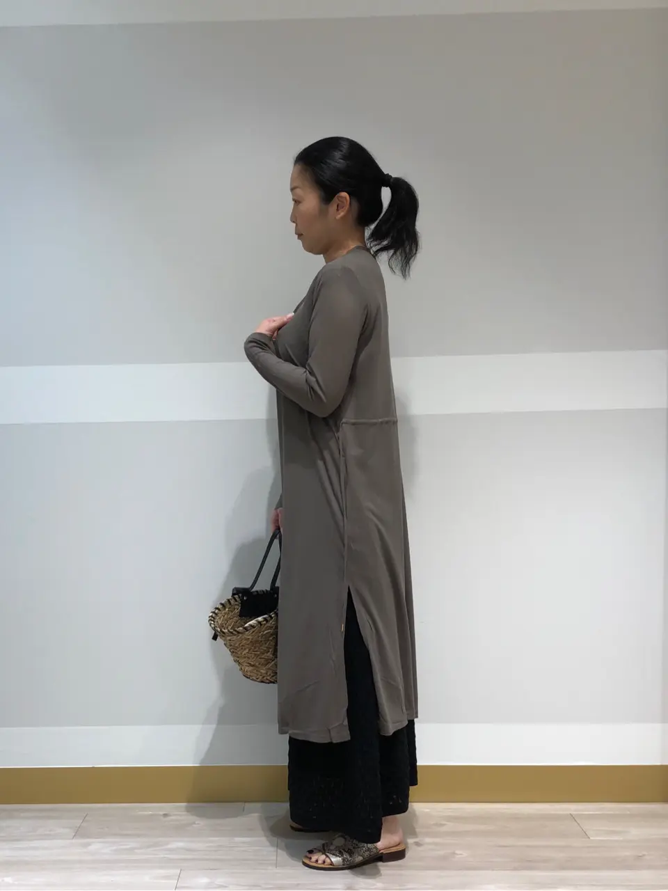 組曲 中野 コーディネート画像