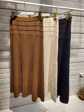 組曲 中野 コーディネート画像