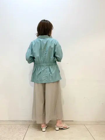 組曲 石井 コーディネート画像