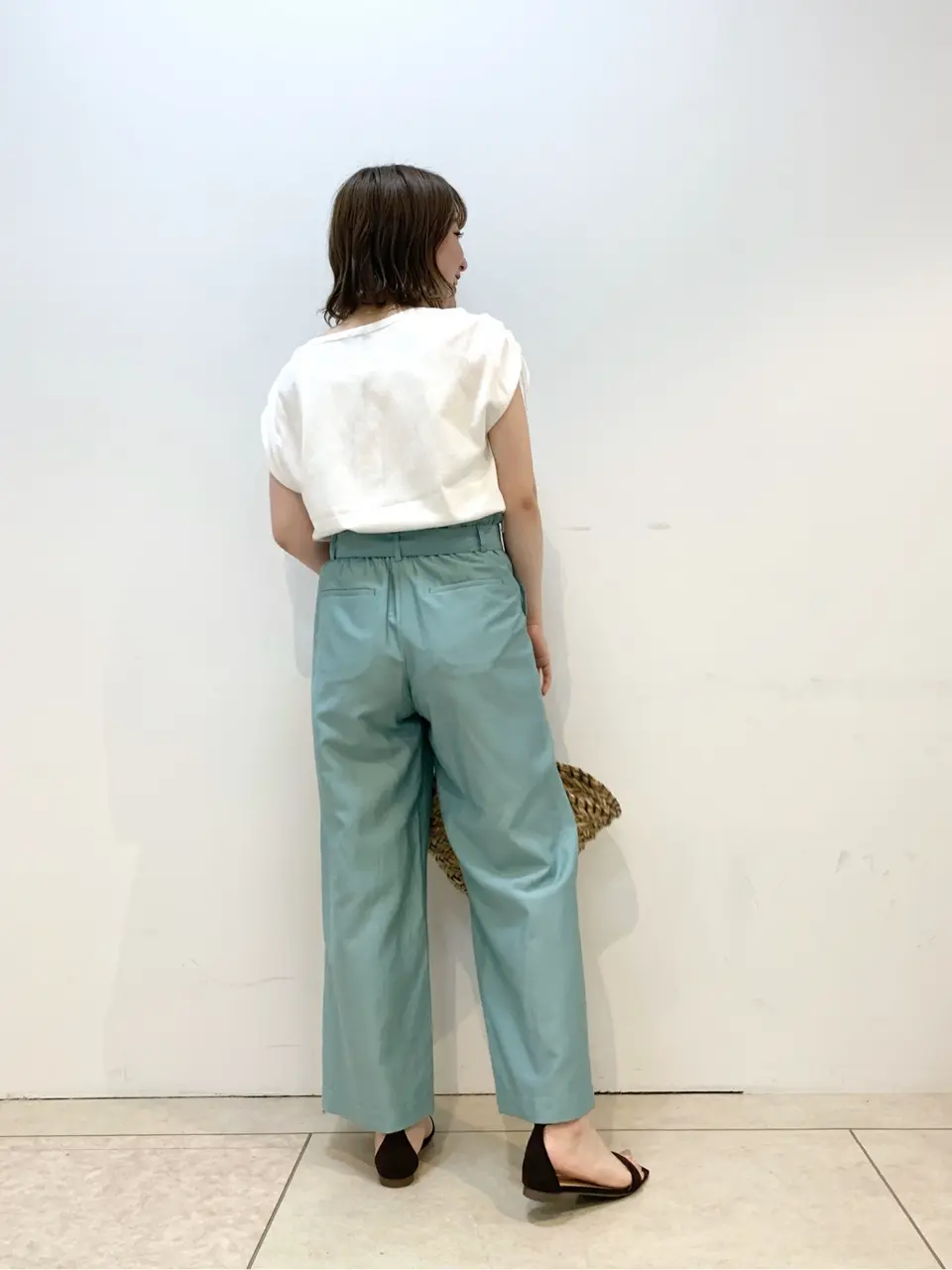 組曲 石井 コーディネート画像