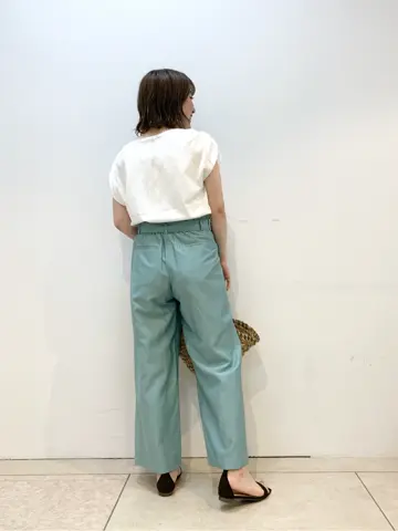 組曲 石井 コーディネート画像