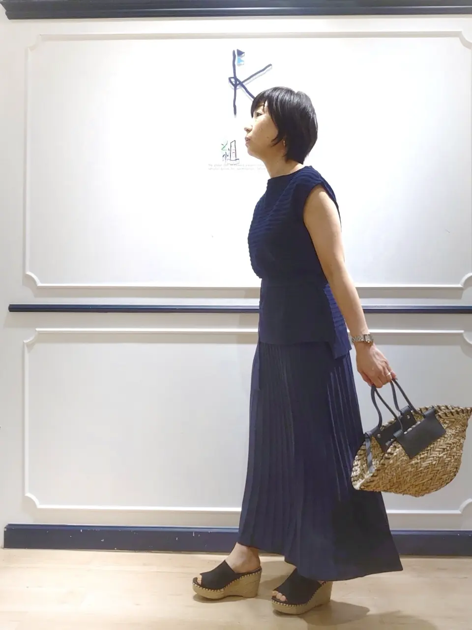 組曲 井上 コーディネート画像