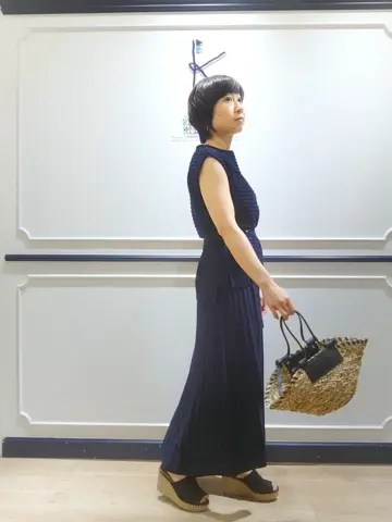 組曲 井上 コーディネート画像