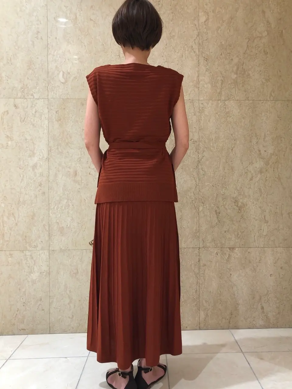 組曲 冨樫 コーディネート画像