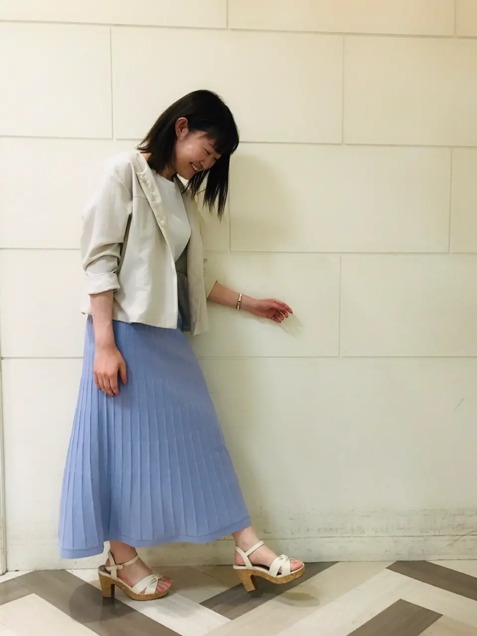 組曲 スタッフ コーディネート画像