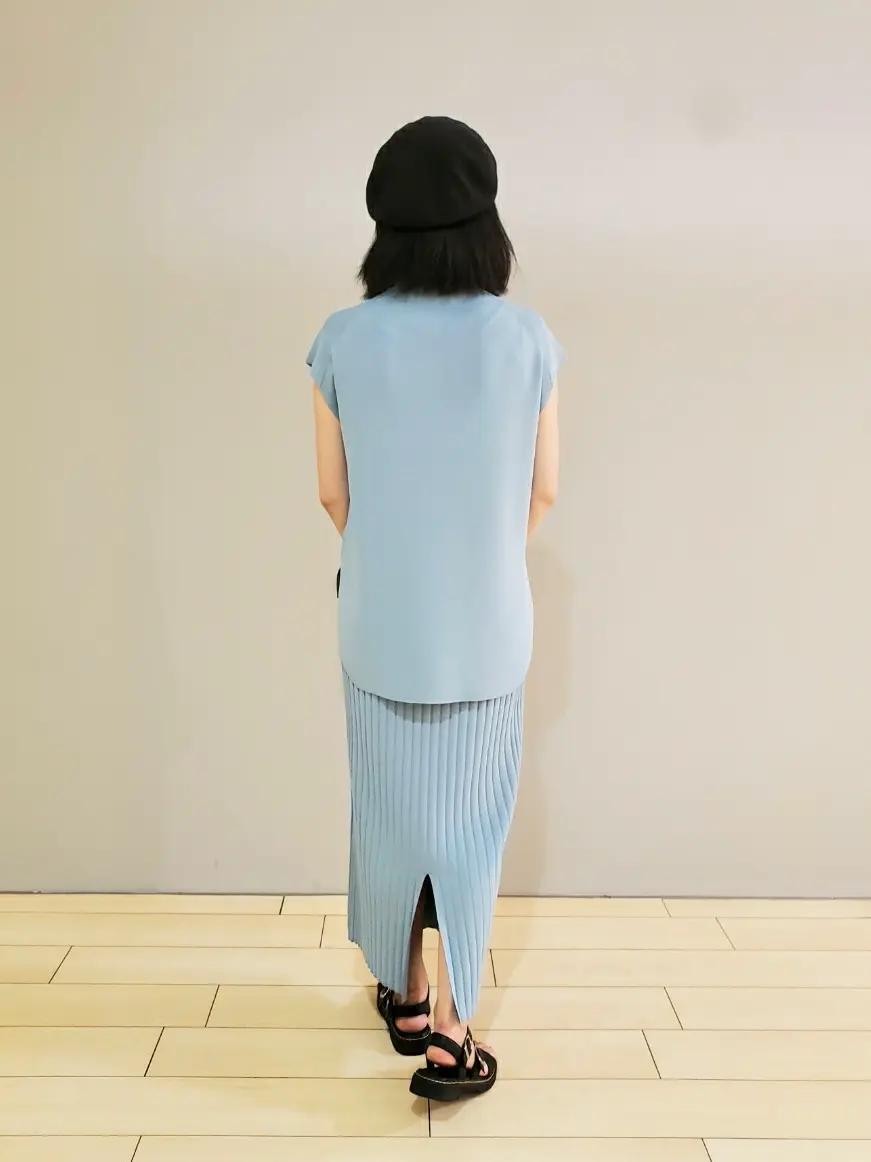 組曲 上部 コーディネート画像