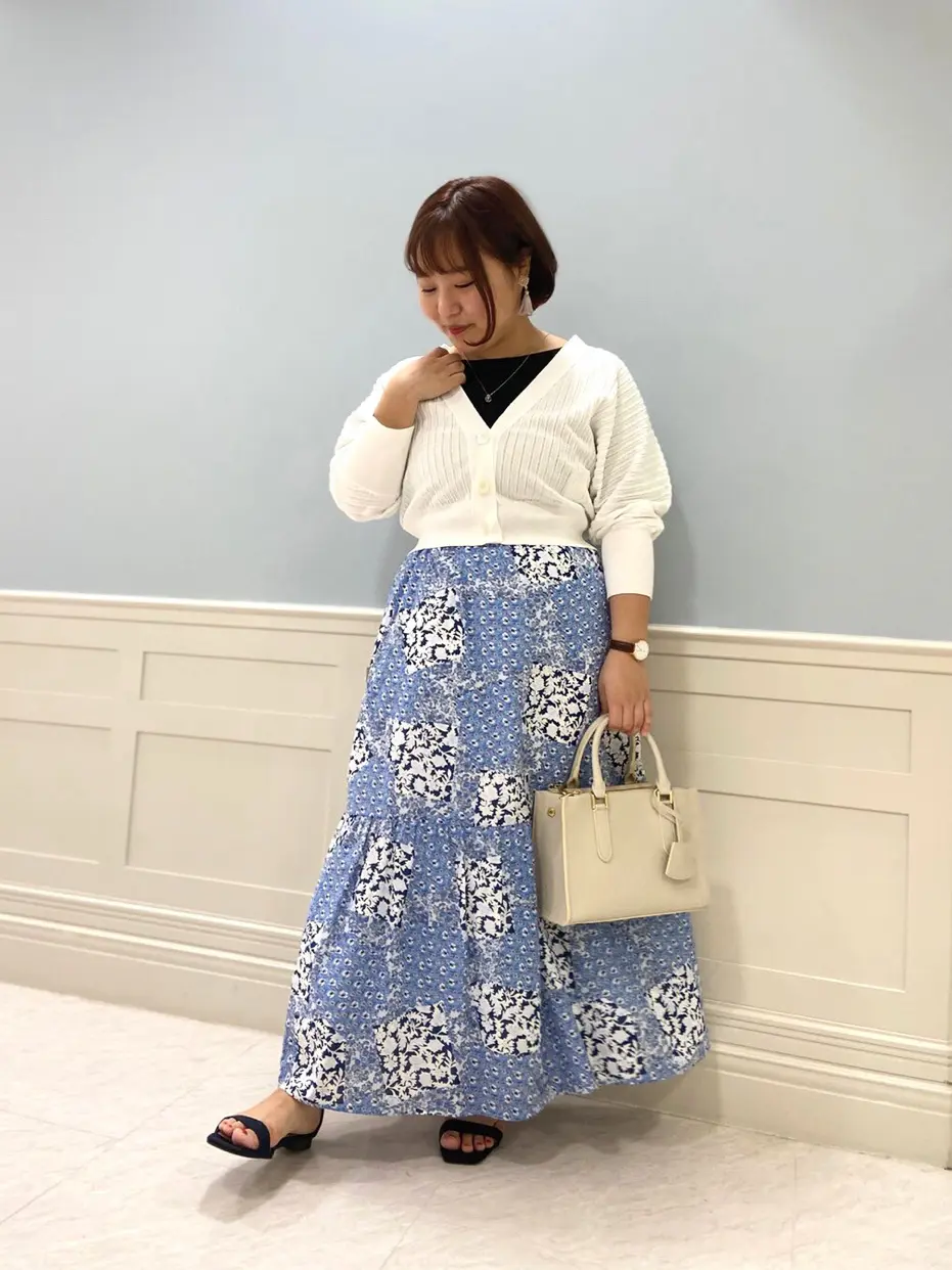 組曲 KATO コーディネート画像