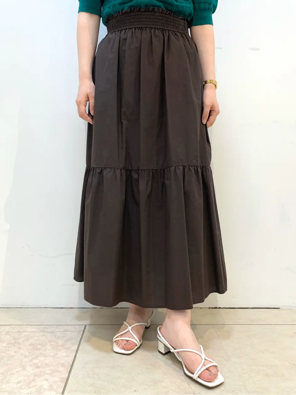 組曲 石井 コーディネート画像