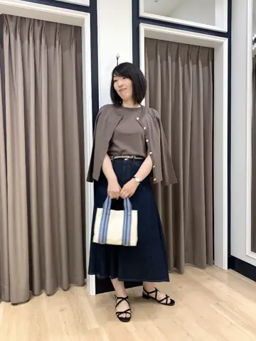 組曲 岡 コーディネート画像