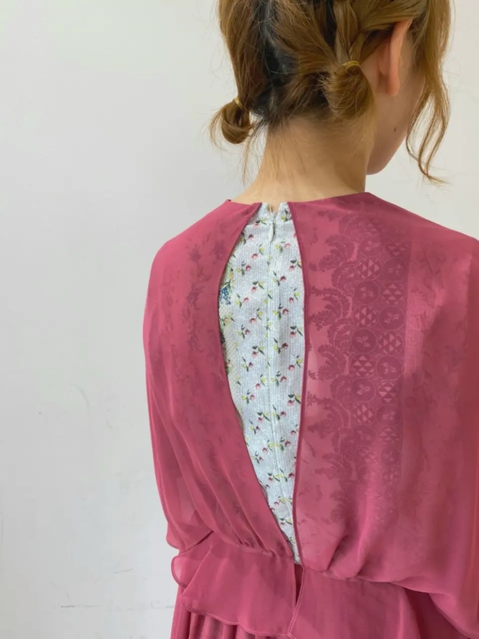 組曲 田中 コーディネート画像