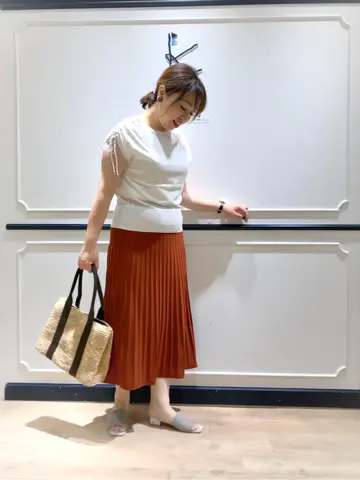 組曲 中山 コーディネート画像