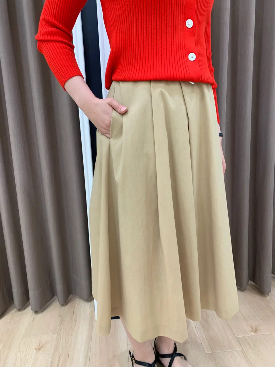 組曲 岡 コーディネート画像