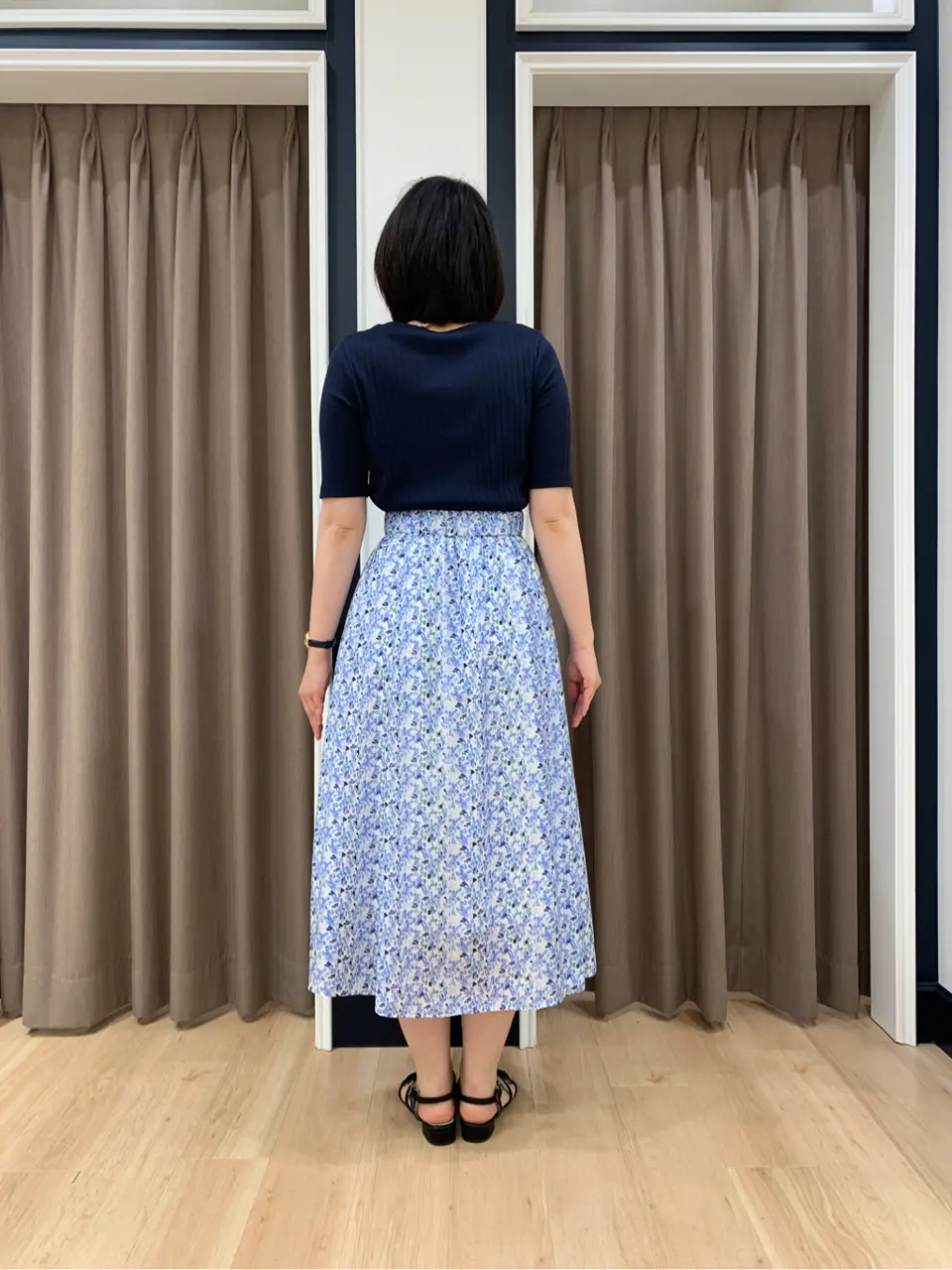 組曲 岡 コーディネート画像