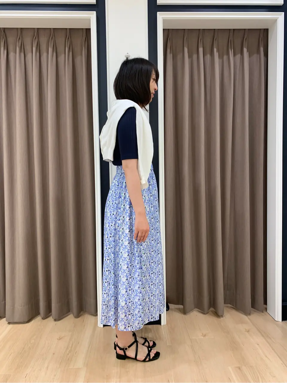 組曲 岡 コーディネート画像