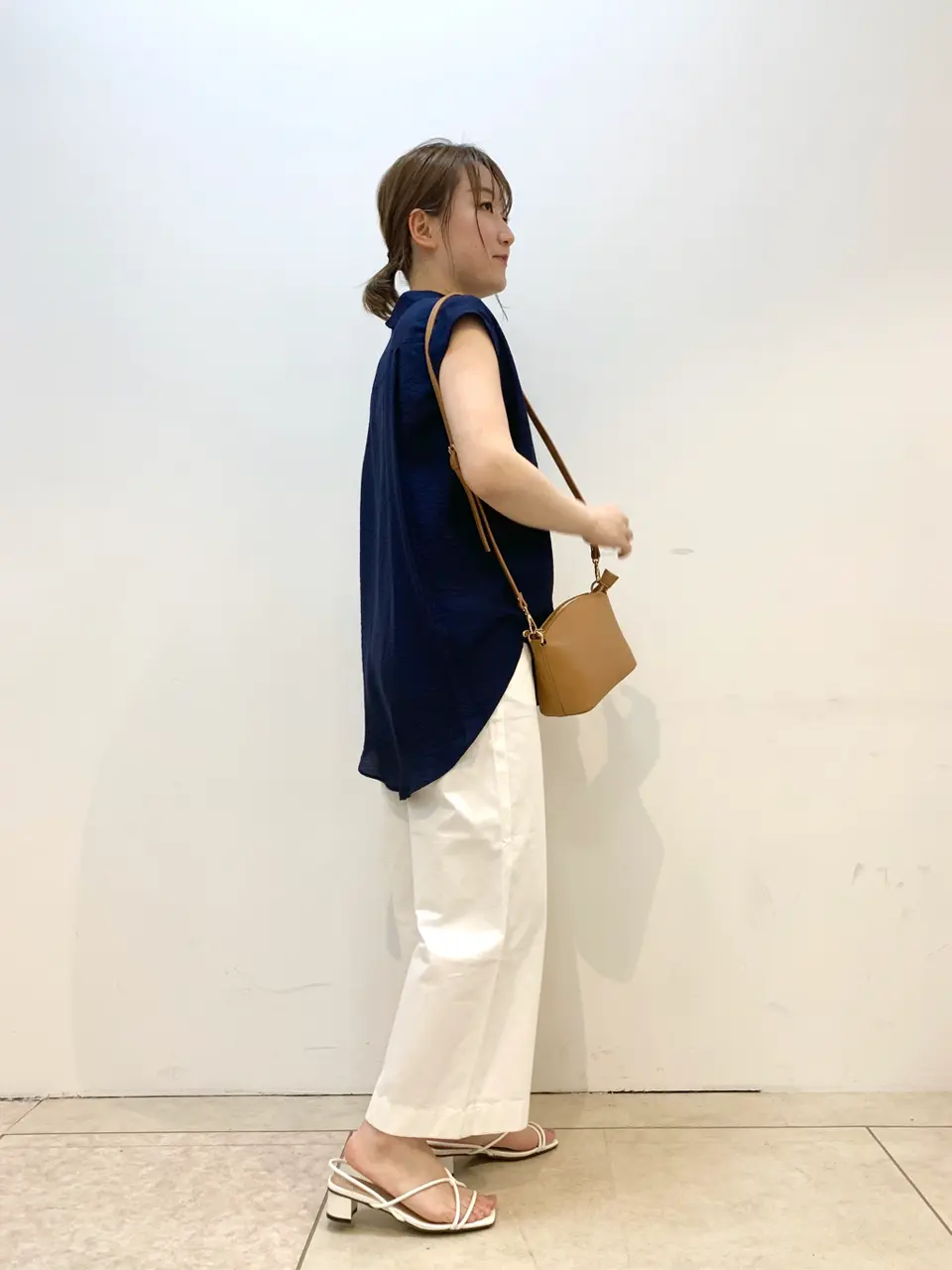 組曲 石井 コーディネート画像