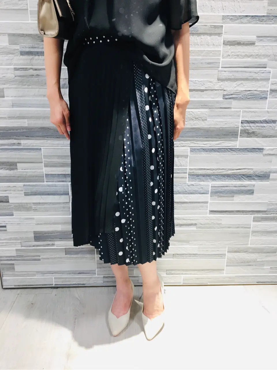 組曲 スタッフ コーディネート画像