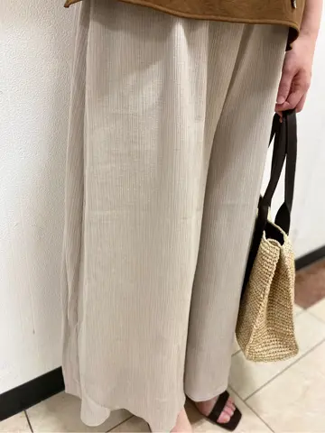 組曲 鈴木 コーディネート画像