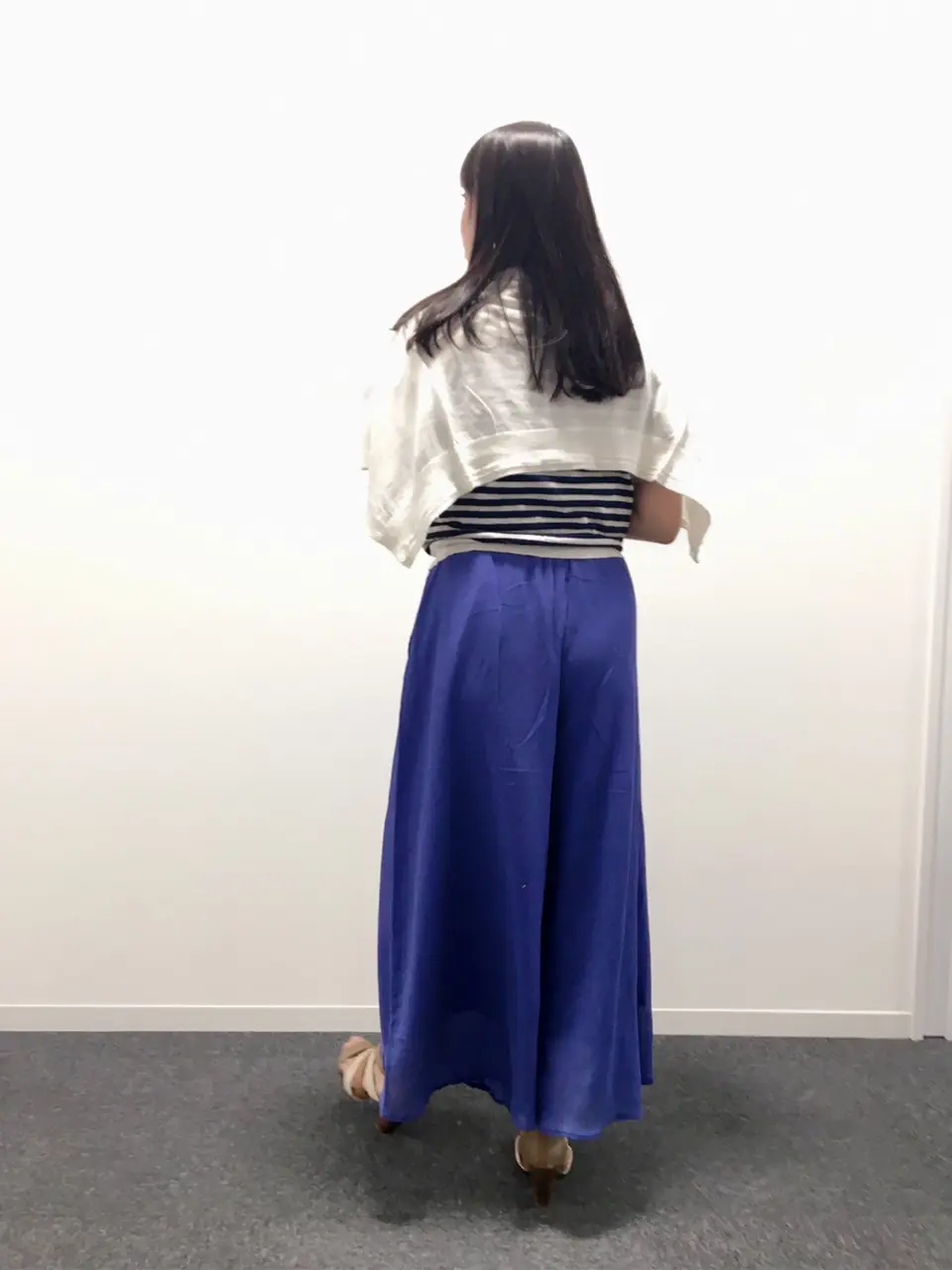 組曲 飯野 コーディネート画像