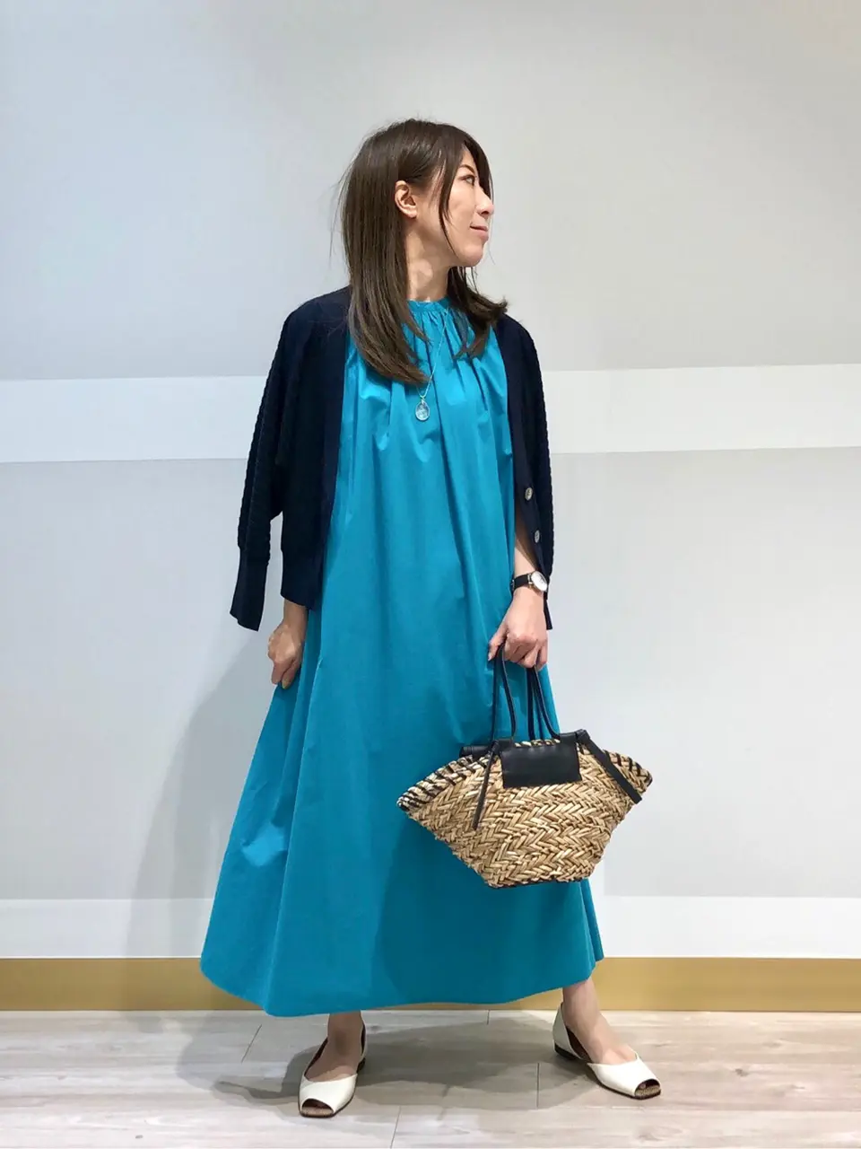 組曲 井上 コーディネート画像