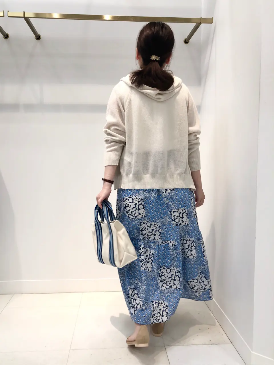 組曲 茂木 コーディネート画像